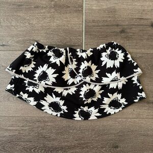 Lyn Around floral tube top